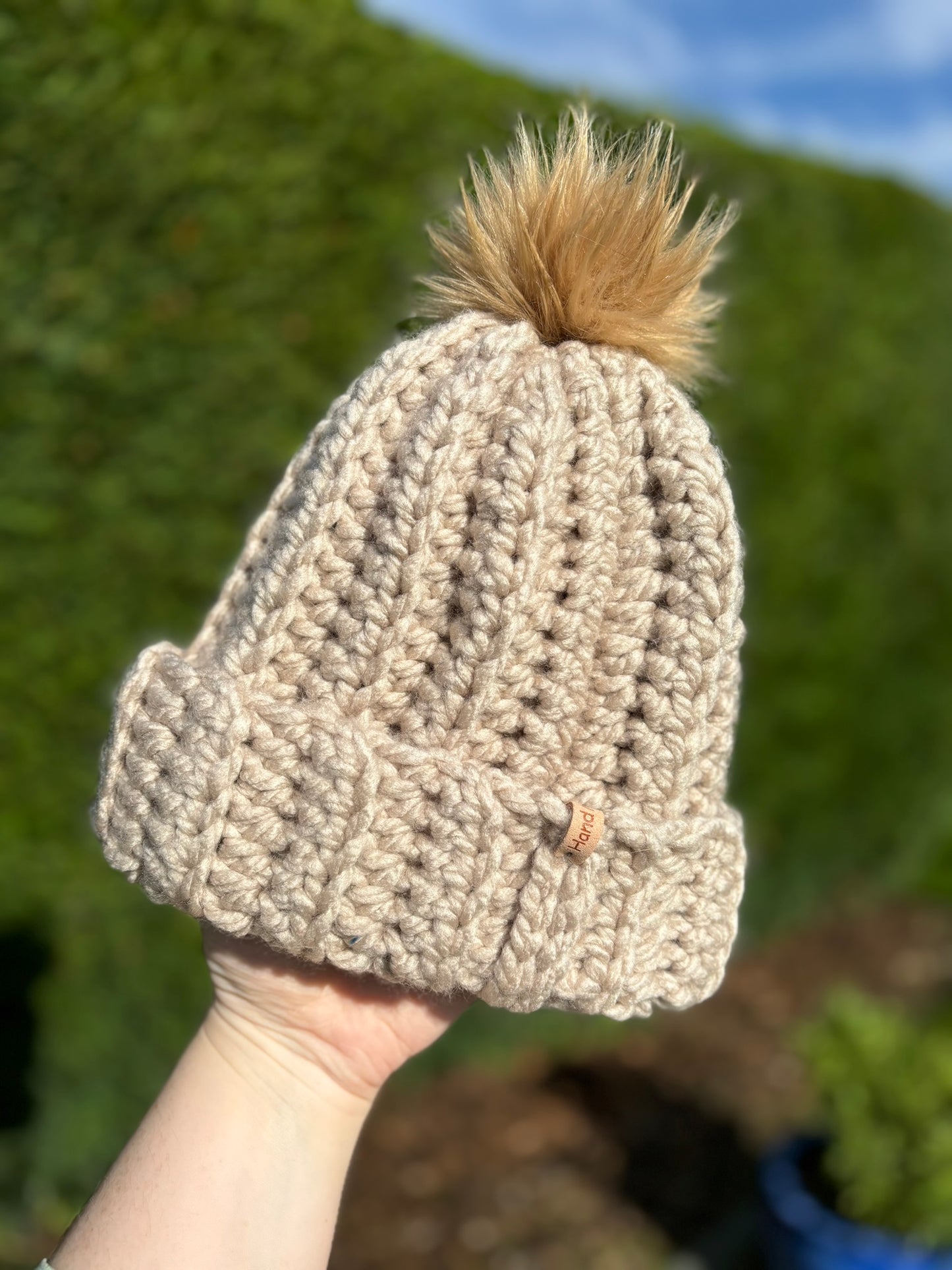 Chunky beanie with pom-pom