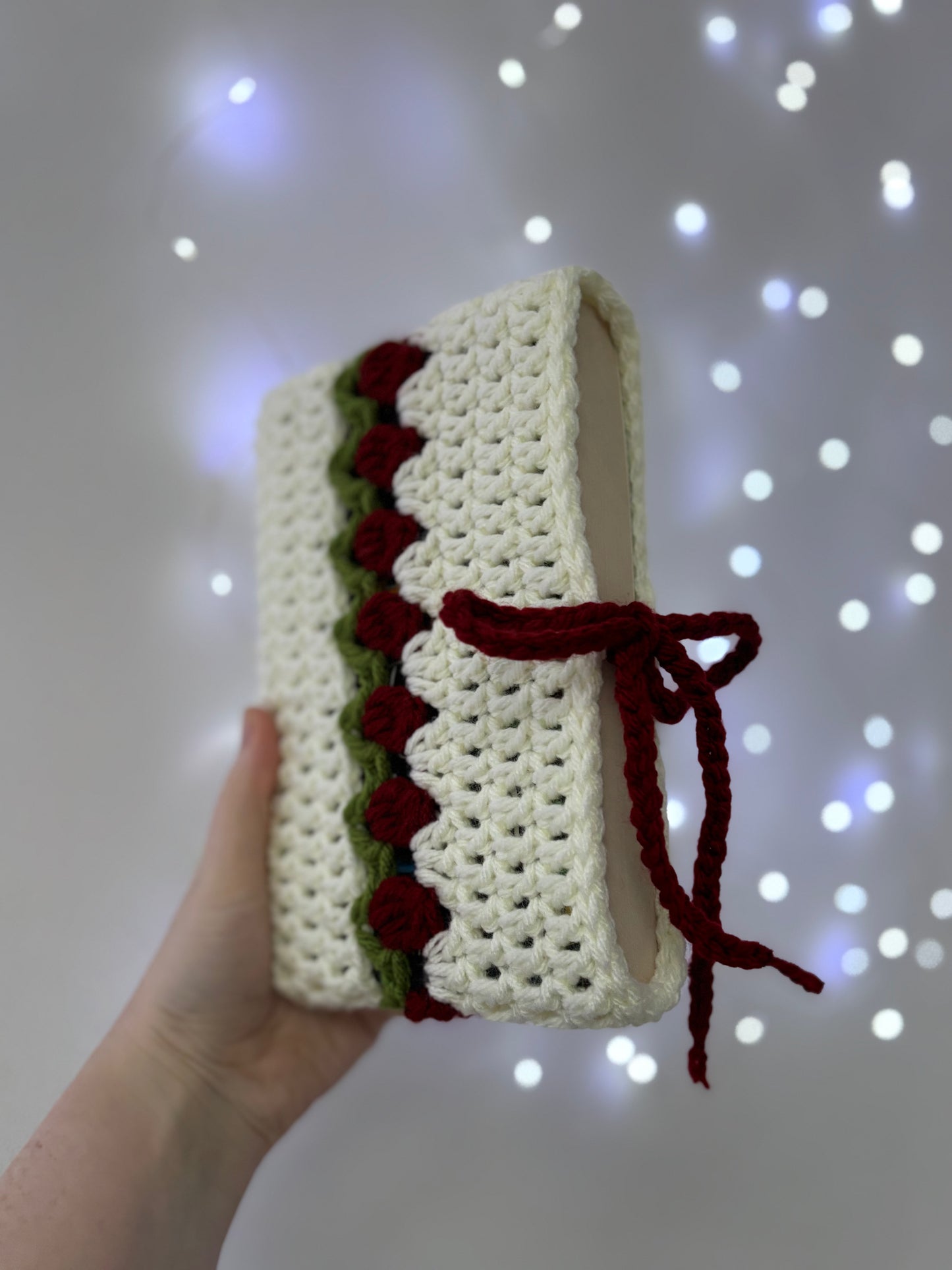Tulip Crochet Book Sleeve / Book Cover